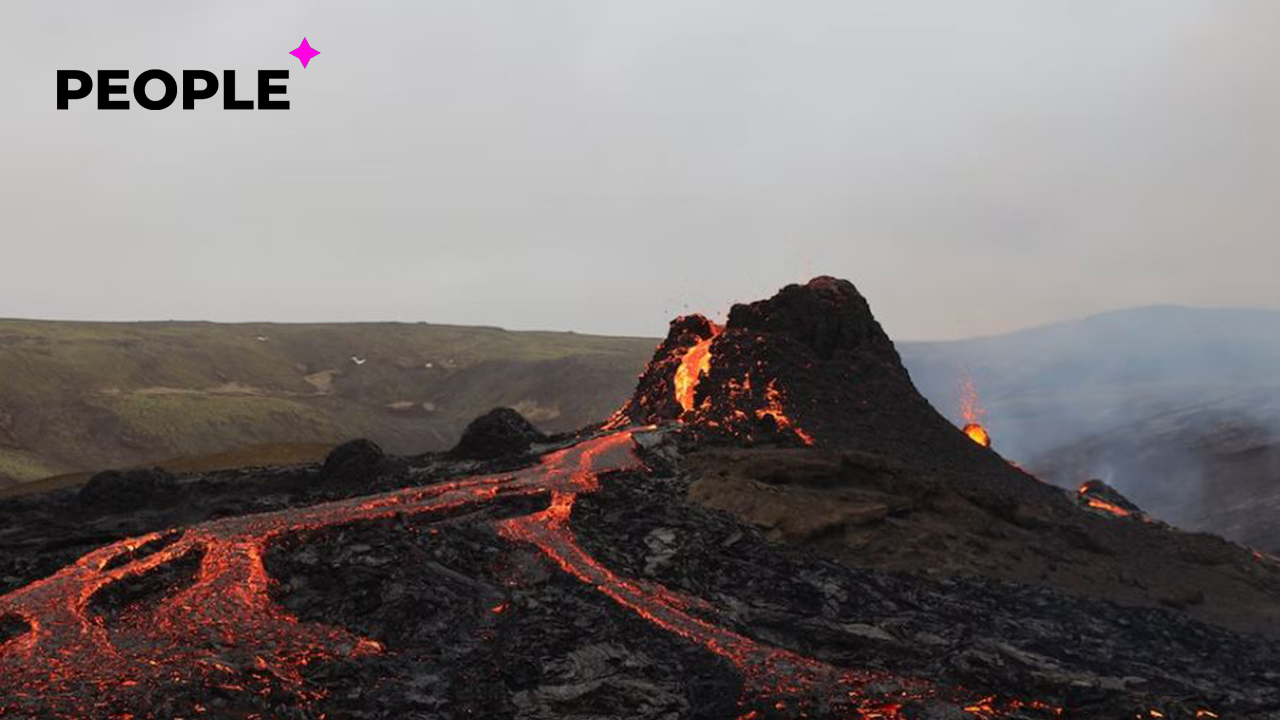 На Гавайях продолжает извергаться крупнейший в мире действующий вулкан — видео